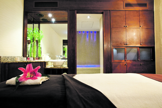 1.Spa Treatment room - The Club Hotel & Spal - Copy (2) - Copy - Copy