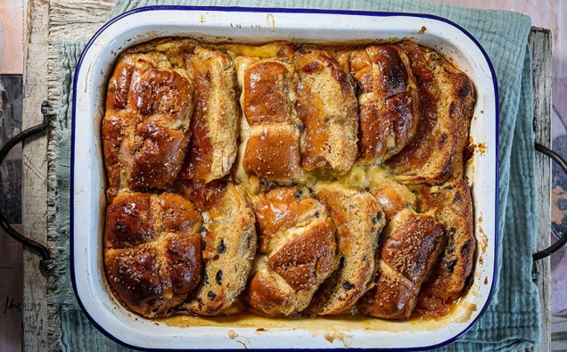 James-Strawbridges-Hot-Cross-Bun-and-Marmalade-Pudding-Header