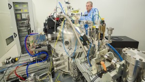 Peter Cloetens on beamline