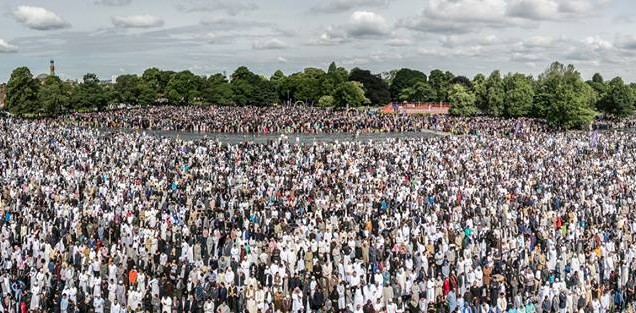 Small heath park image