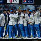 The-victorious-Indian-team-with-the-Champions-Trophy-England-v-India-Champions-Trophy-final-Edgbaston-June-23-2013