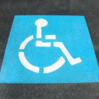 handicap-parking-2328893_640