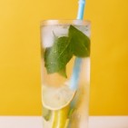 homemade-refreshing-cold-summer-lemonade-drink-with-lemon-slices-mint-ice_176532-10728
