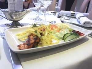 salmon tikka