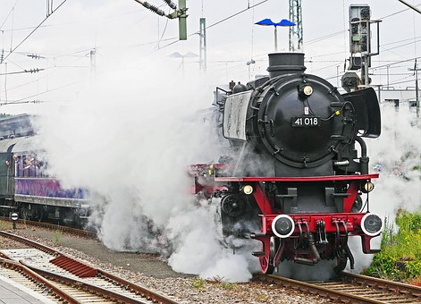 steam-locomotive-1328831__340